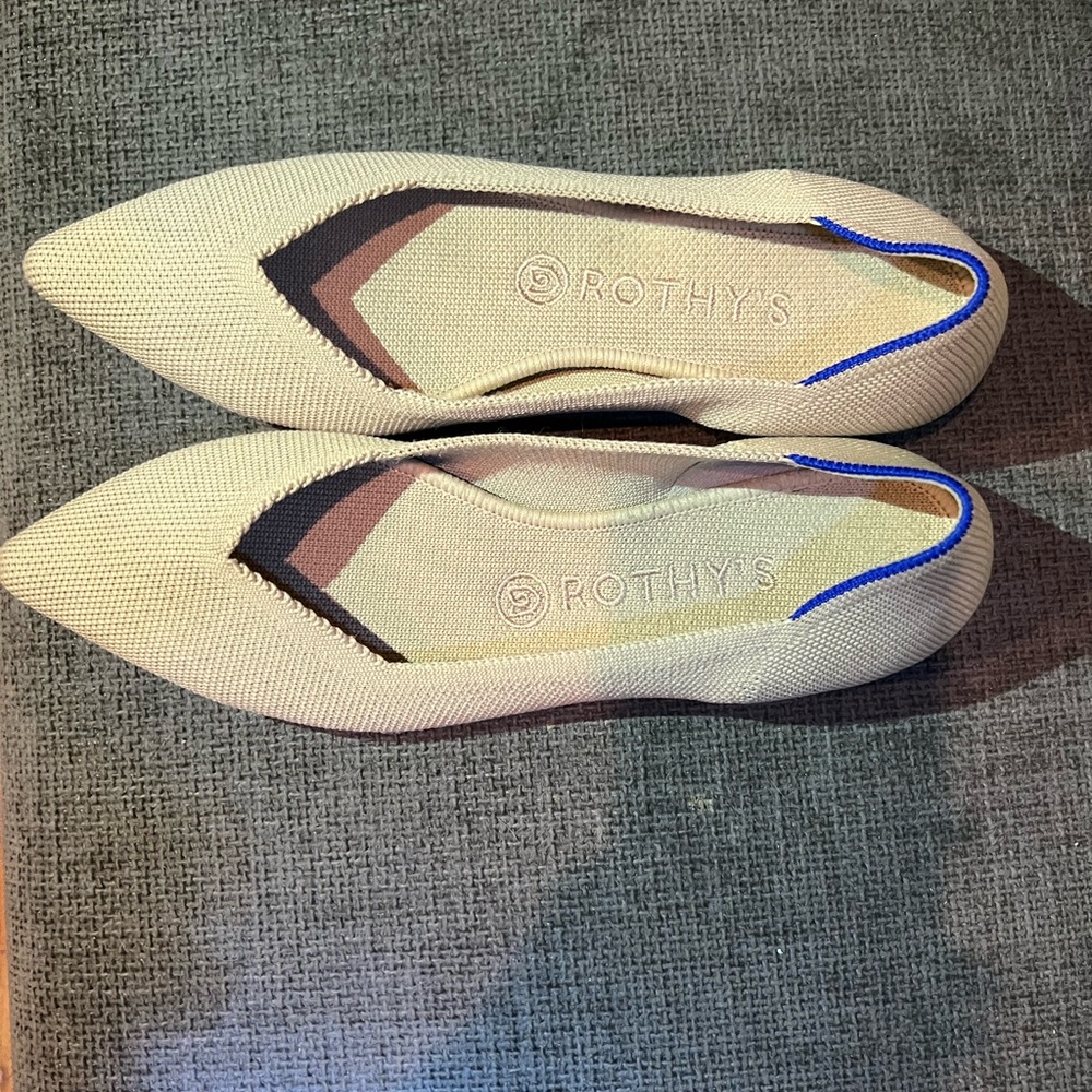 Rothy's Women's Flats - Maritime Navy, Fawn and Ecru - Picture 4 of 5